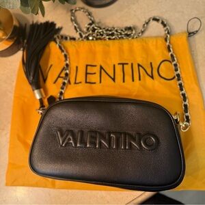 ❌SOLD❌ BY MARIO VALENTINO Bella Leather Crossbody w Dustbag
